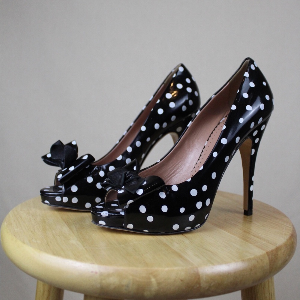 RED Valentino polka dot platform heels! 💋